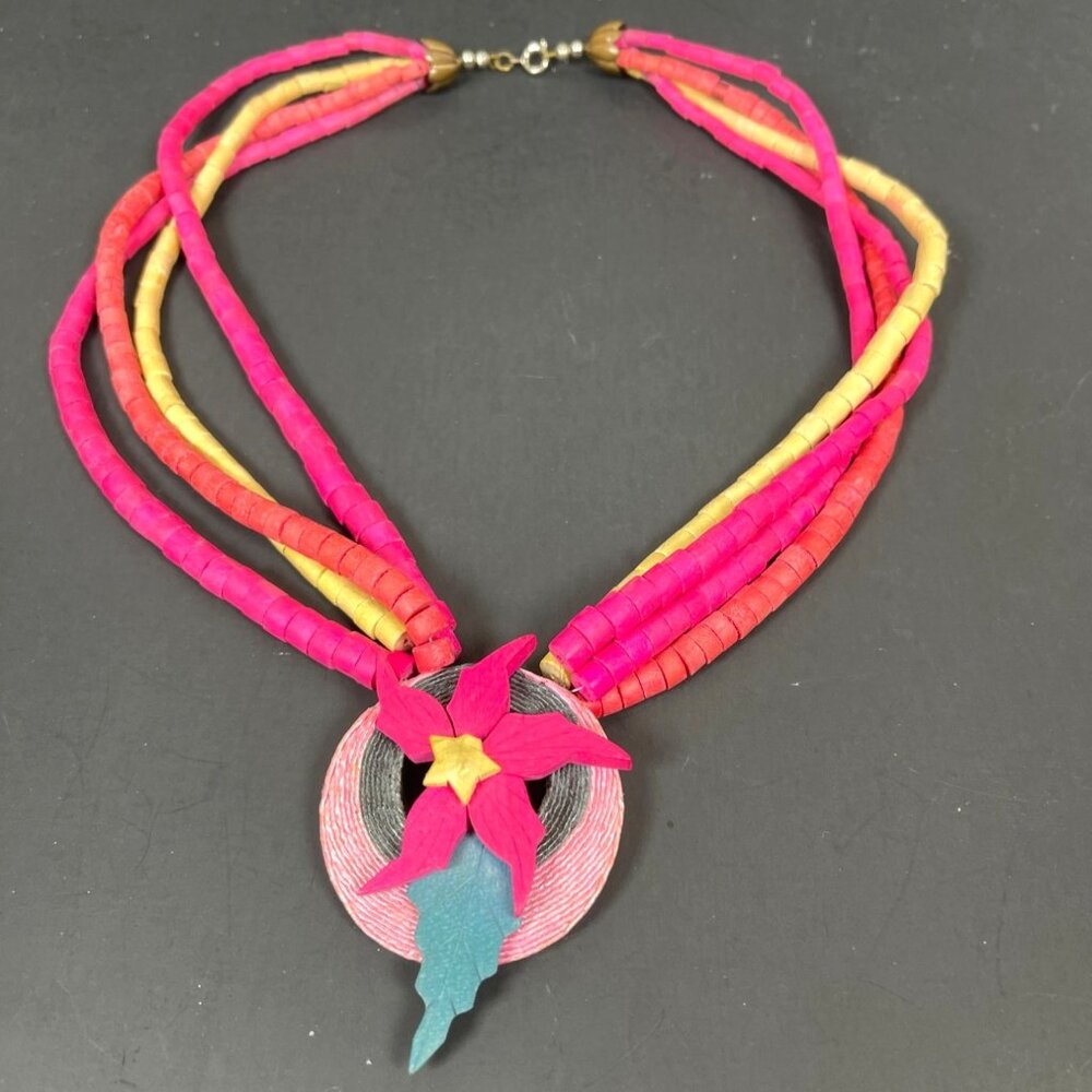 19 Inch Beaded Necklace Tropical Flower Floral Pendant Multi-Strand Pink Vintage - Picture 3 of 8